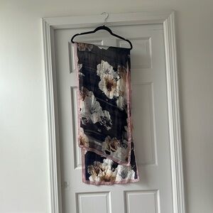 Vince camuto silk scarf